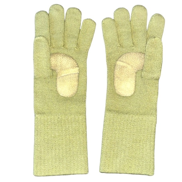 GLOVES olive green in women’s size small-medium - Picture 1 of 4
